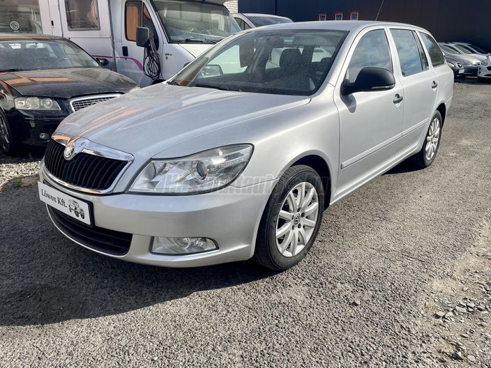 SKODA OCTAVIA Combi 1.6 CR TDI Ambiente DPF