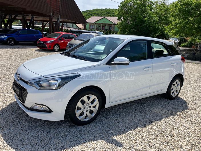 HYUNDAI I20 1.1 CRDi Life AC