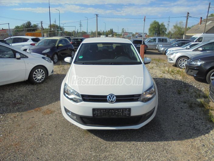 VOLKSWAGEN POLO V 1.2 70 Trendline