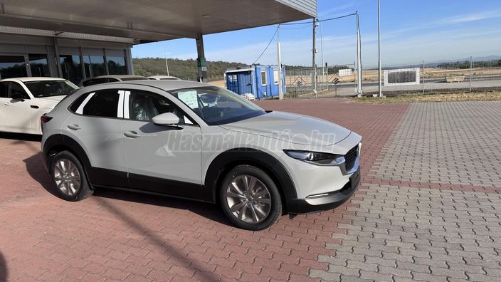 MAZDA CX-30 2.5 e-Skyactive Centre-Line (Automata)