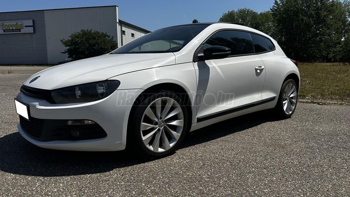 VOLKSWAGEN SCIROCCO 2.0 CR TDI DSG