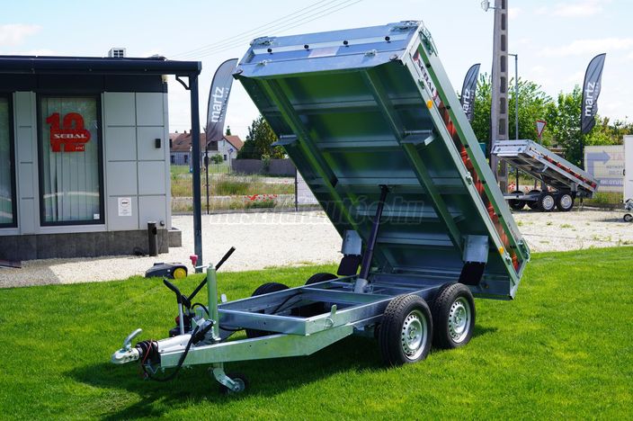 Új billenős 2400kg-os utánfutó rendszámmal bruttó 1.697.000 Ft