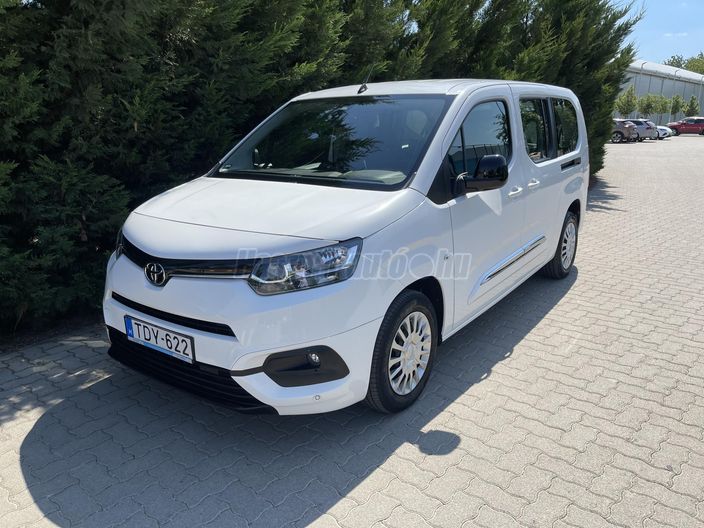 TOYOTA PROACE City Verso 1.2T Shuttle L2H1