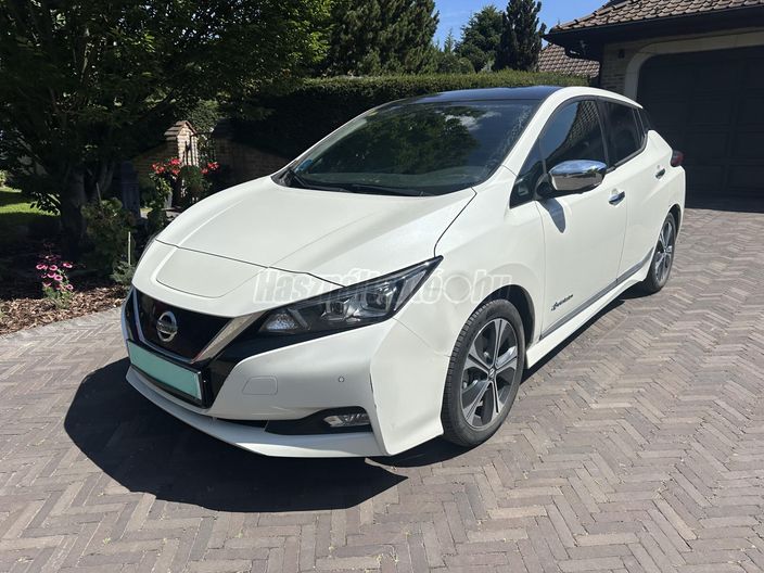 NISSAN LEAF Tekna 40kWh (Automata)
