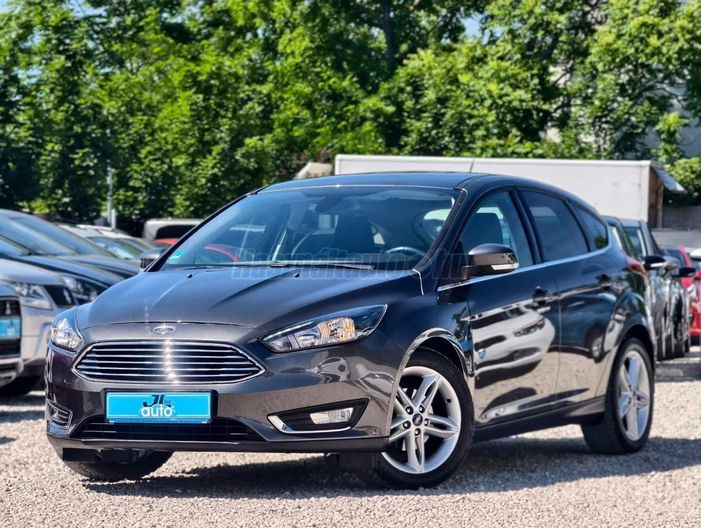 FORD FOCUS 1.6 Ti-VCT Titanium (Automata)