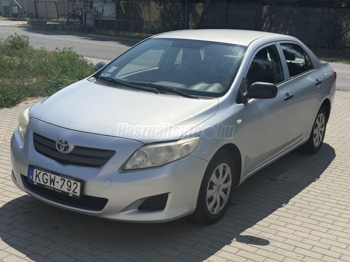 TOYOTA COROLLA 1.4 Luna
