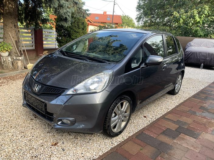 HONDA JAZZ 1.4 Elegance