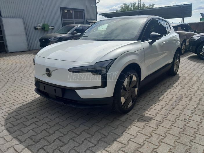 VOLVO EX30 Single Motor Extended Range Plus