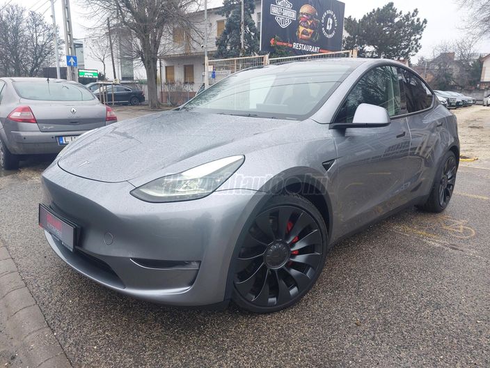 TESLA MODEL Y Performance AWD (Automata)