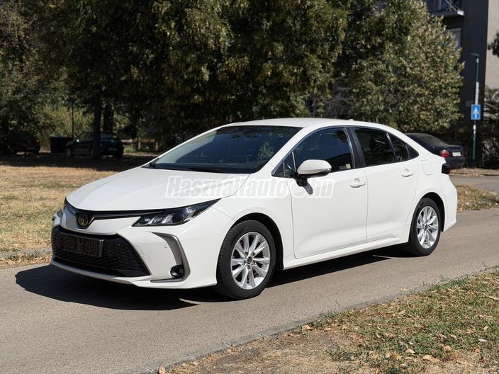 TOYOTA COROLLA 1.8 Hybrid Comfort Business e-CVT