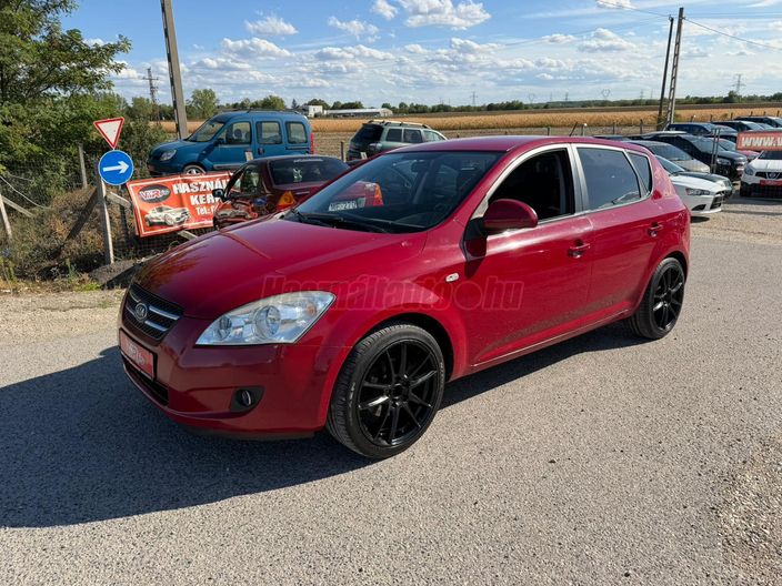 KIA CEE'D 1.4 LX