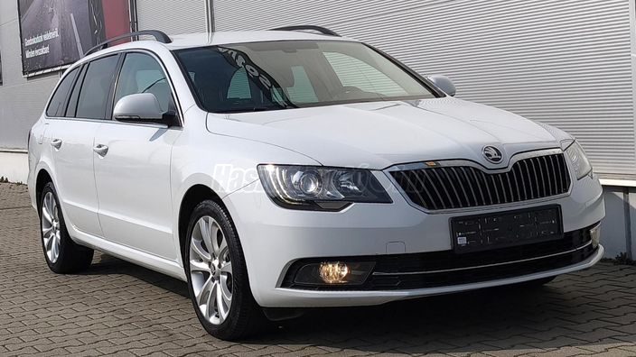 SKODA SUPERB Combi 2.0 CR TDi Elegance DSG
