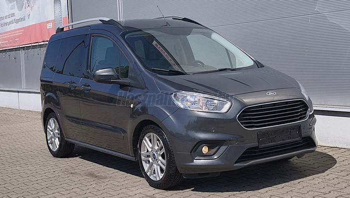 FORD COURIER Tourneo 1.5 TDCi Titanium