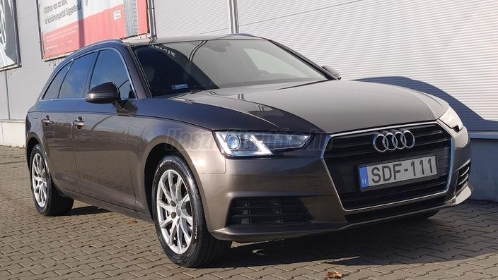 AUDI A4 Avant 2.0 TDI Design S-tronic