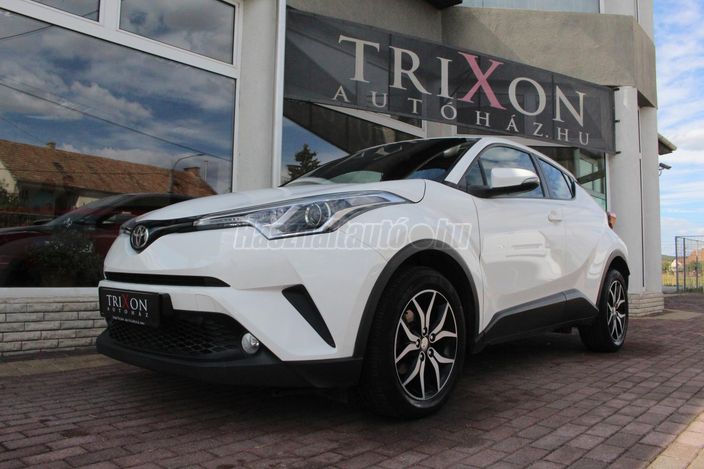 TOYOTA C-HR 1.2T Dynamic Comfort