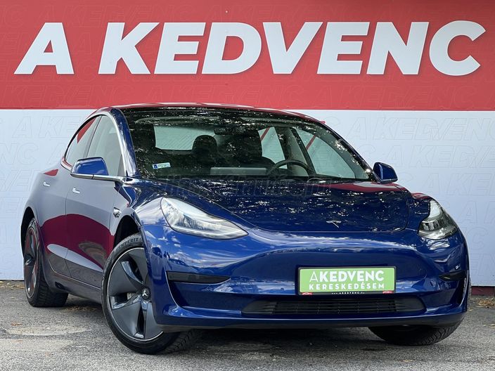 TESLA MODEL 3 Standard Range Plus Aut