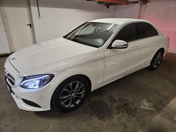 MERCEDES-BENZ C 180 7G-TRONIC