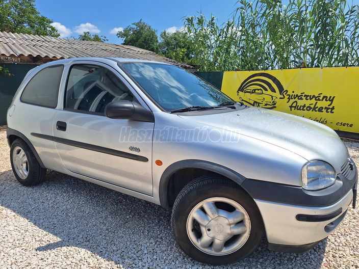 OPEL CORSA B 1.2 16V Champion
