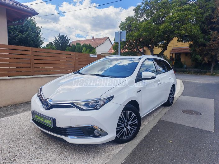 TOYOTA AURIS Touring Sports 1.8 HSD Executive (Automata)