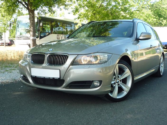 BMW 330 330d xDrive Touring (Automata)