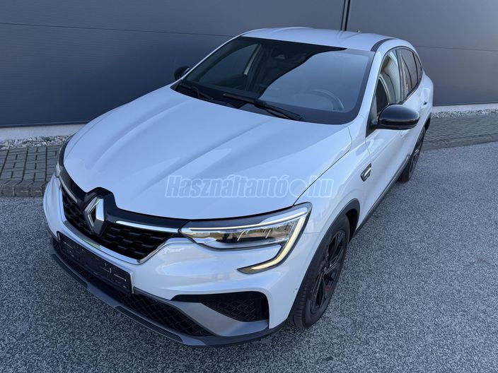 RENAULT ARKANA 1.6 E-Tech Hybrid R.S. Line