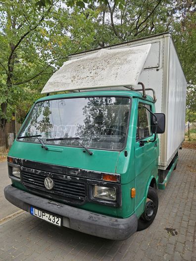 VOLKSWAGEN LT