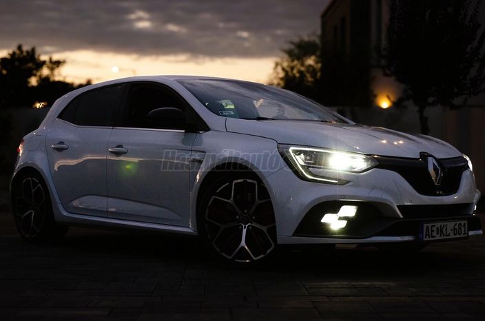RENAULT MEGANE 1.8 TCe R.S Trophy