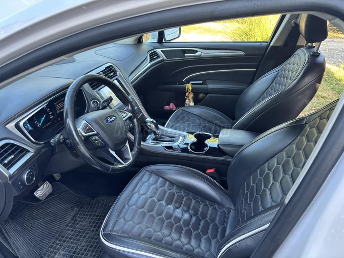 FORD MONDEO 2.0 HEV Vignale (Automata)
