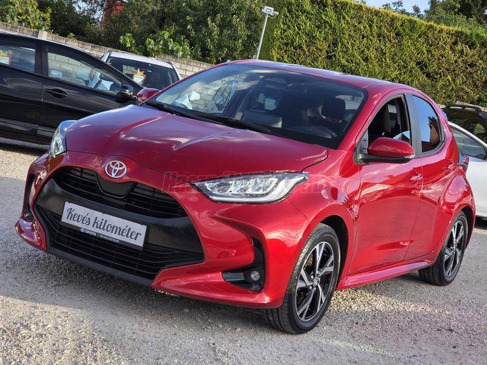 TOYOTA YARIS 1.5 Hybrid Comfort e-CVT