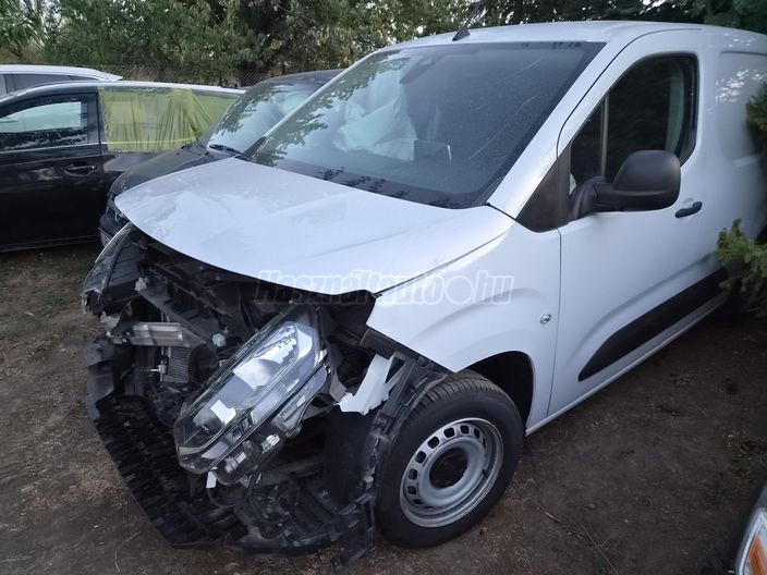 TOYOTA PROACE City 1.2 T Active Smart Cargo L1H1