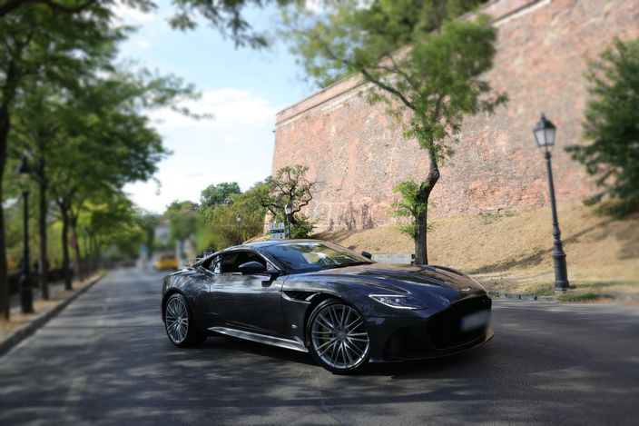 ASTON MARTIN DBS Superleggera 5.2 V12 (Automata)