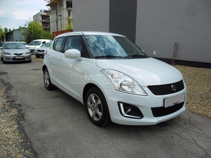 SUZUKI SWIFT 1.2 GLX AAC ESP
