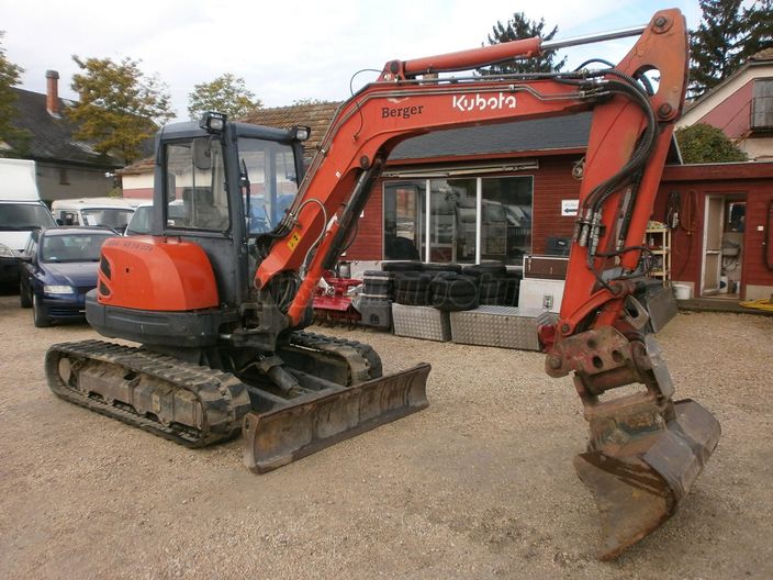 KUBOTA KX161-3 5.1T GUMILÁNCOS MINIKOTRÓ 4 KANÁLLAL