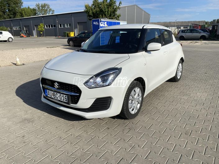 SUZUKI SWIFT 1.2 Dualjet Hybrid GL