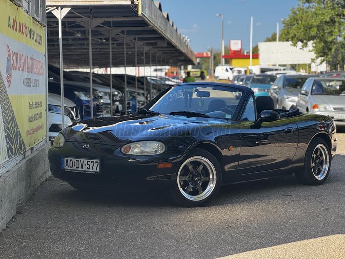 MAZDA MX-5 1.8i 16V Soft Top