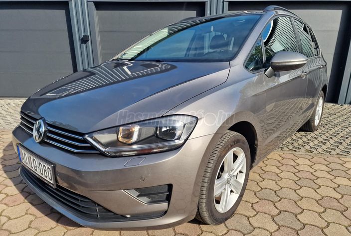 VOLKSWAGEN GOLF SPORTSVAN 1.6 TDI Comfortline