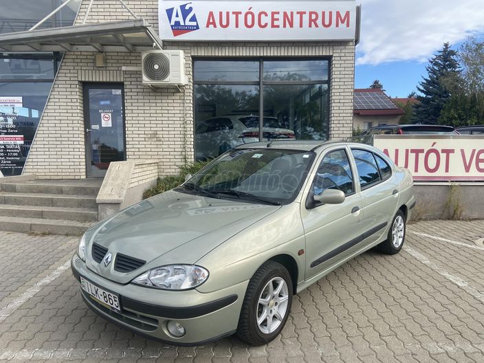 RENAULT MEGANE 1.4 16V Alize
