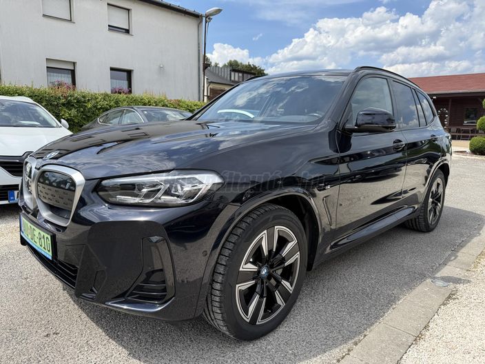BMW IX3 73,9kWh