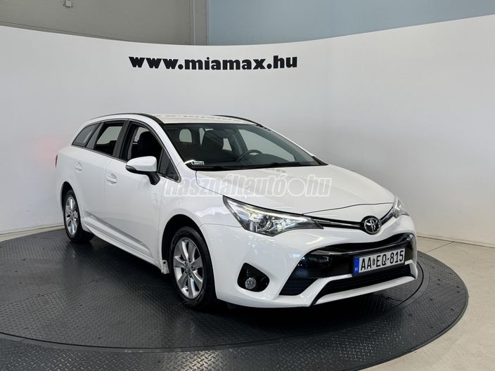 TOYOTA AVENSIS Touring Sports 1.6 D-4D Active