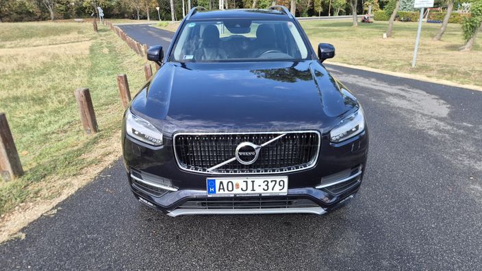 VOLVO XC90 2.0 [D5] Momentum Geartronic (7 személyes )