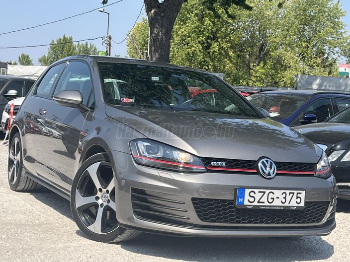 VOLKSWAGEN GOLF VII 2.0 TSI BMT GTI
