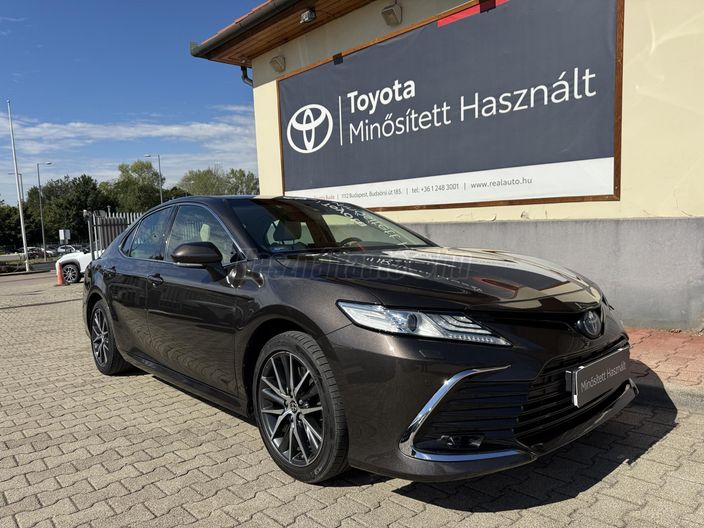 TOYOTA CAMRY 2.5 Hybrid Executive CVT