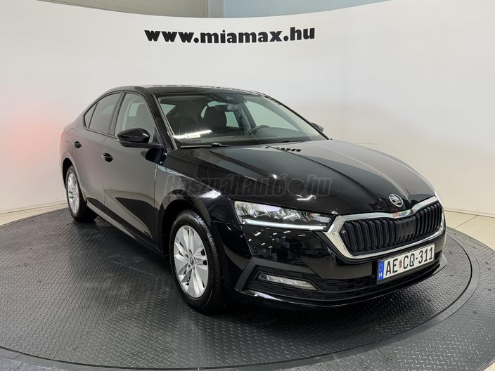 SKODA OCTAVIA 2.0 TDI SCR Perfect DSG