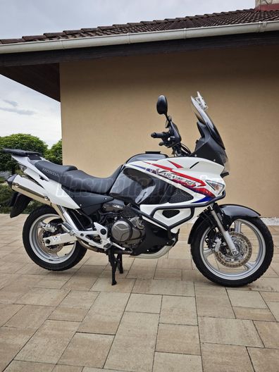 HONDA XL 1000 V  (VARADERO)
