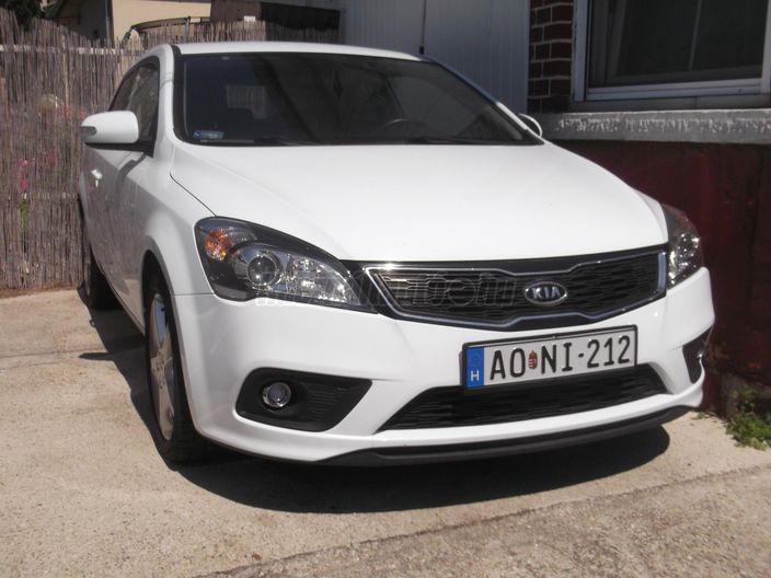 KIA CEE'D 1.6 EX EURO5