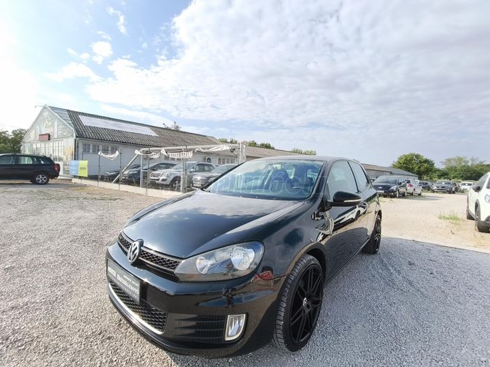 VOLKSWAGEN GOLF VI 2.0 TDI Highline DSG
