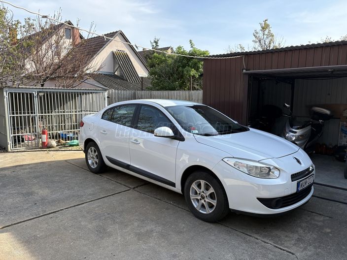 RENAULT FLUENCE 1.6 Confort EURO5
