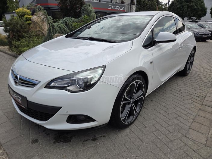 OPEL ASTRA J GTC 1.6 CDTI Start-Stop Sport