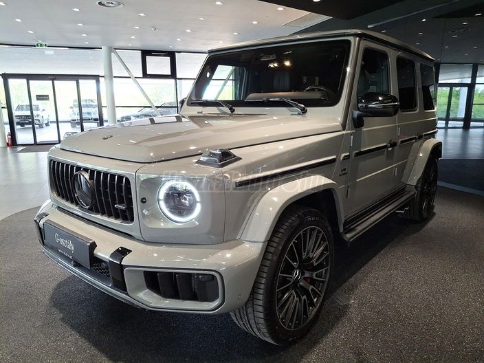 MERCEDES-AMG G 63