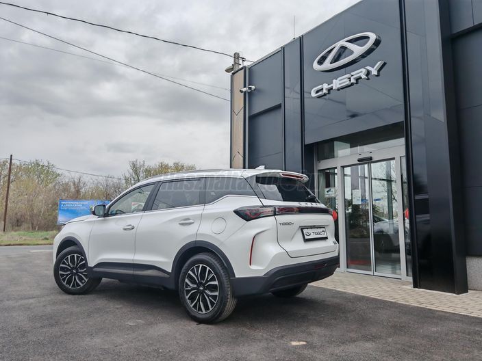 CHERY TIGGO 7 1.5 T-DGI PHEV Luxury DHT